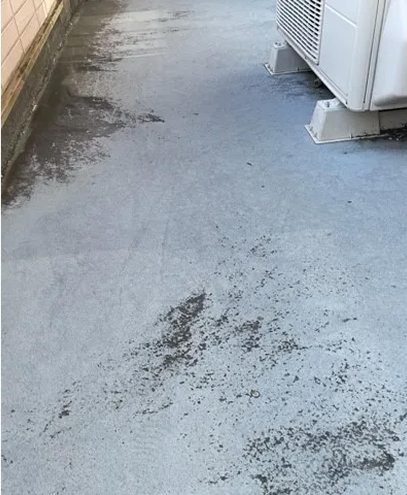 ベランダの防水層の劣化